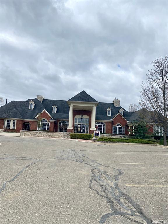 1638 E LAKEVIEW Lane, Canton, MI 48187 — Photo 31