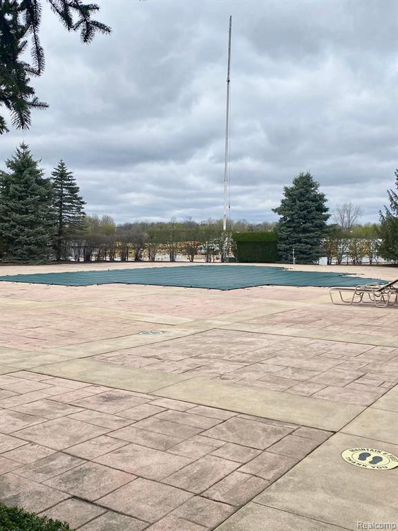 1638 E LAKEVIEW Lane, Canton, MI 48187 — Photo 34