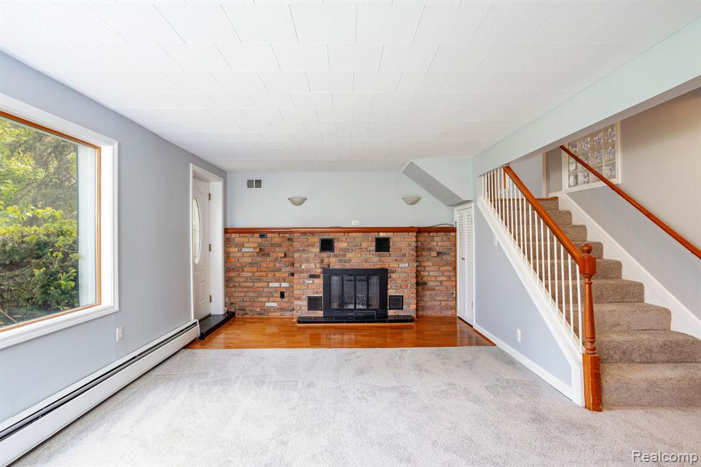 44050 STASSEN Avenue, Novi, MI — Photo 5