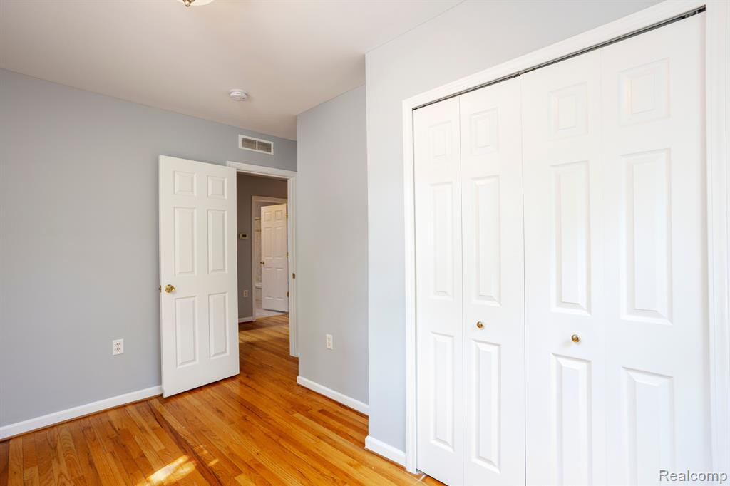 44050 STASSEN Avenue, Novi, MI — Photo 25