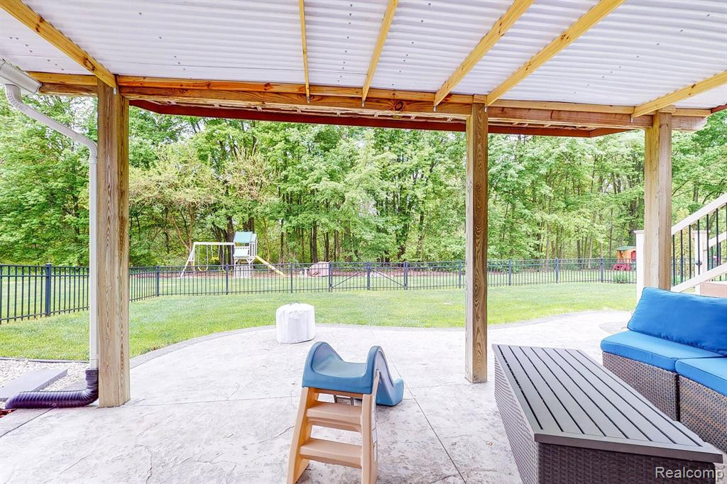 58097 SUNFLOWER Circle S, New Hudson, MI 48165 — Photo 46