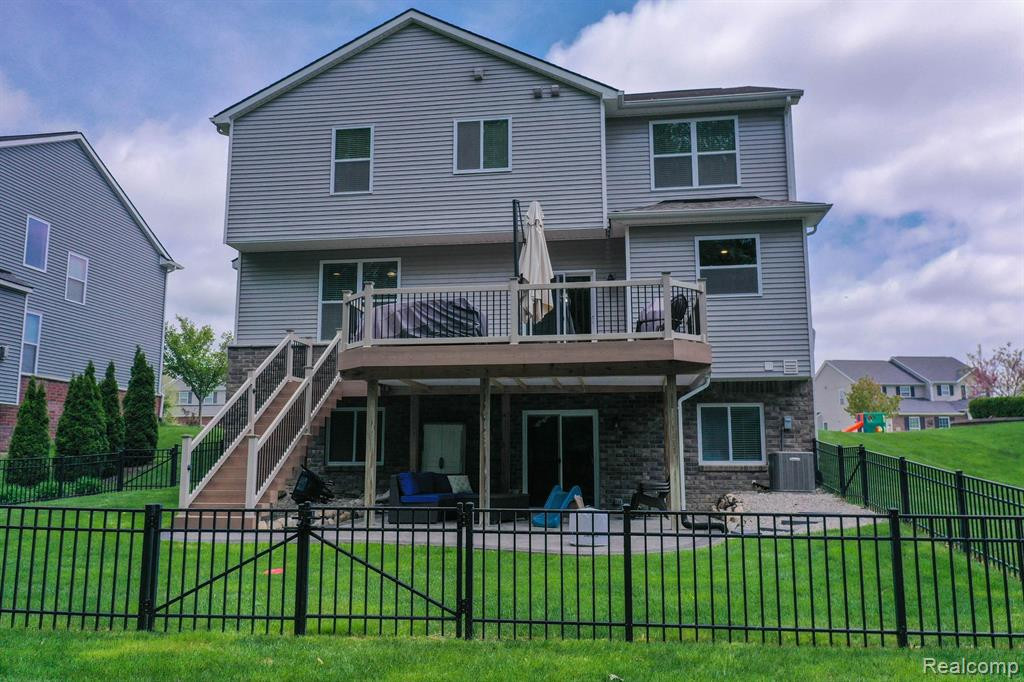 58097 SUNFLOWER Circle S, New Hudson, MI 48165 — Photo 62