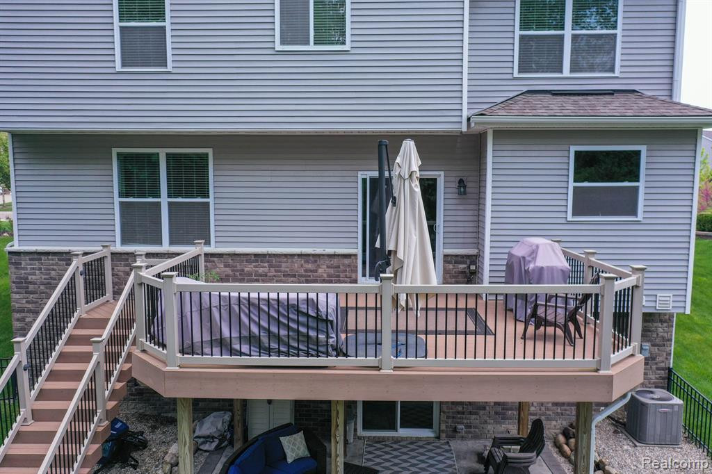 58097 SUNFLOWER Circle S, New Hudson, MI 48165 — Photo 63