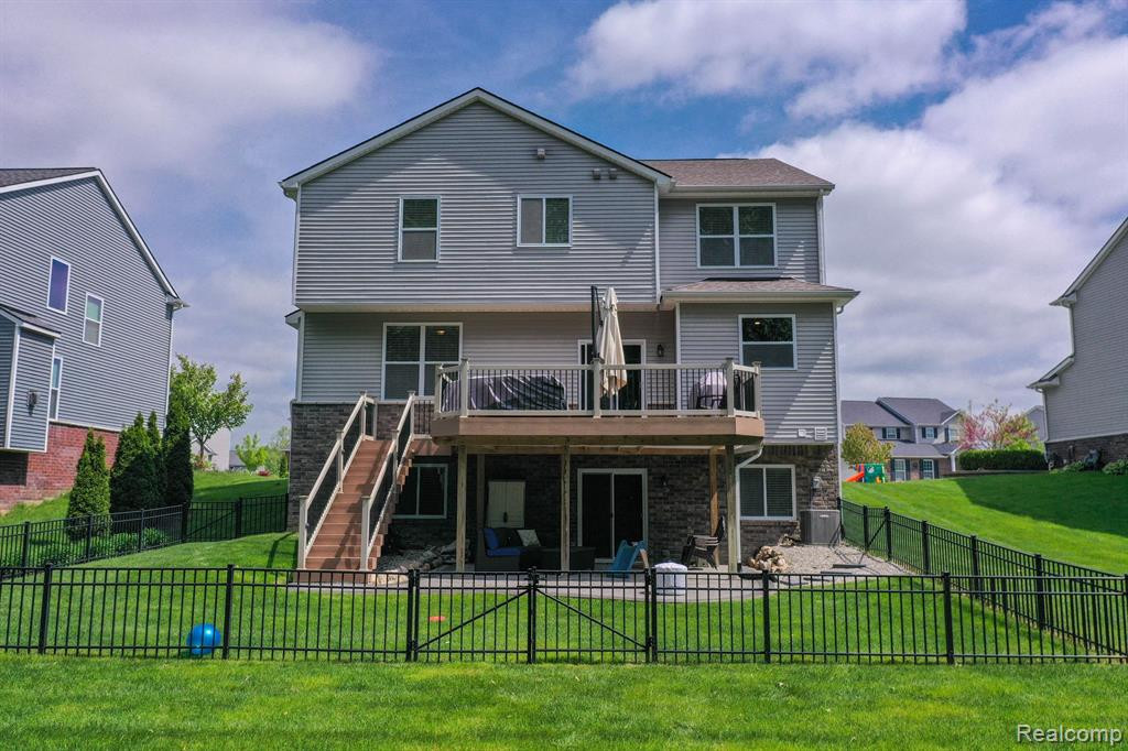 58097 SUNFLOWER Circle S, New Hudson, MI 48165 — Photo 65
