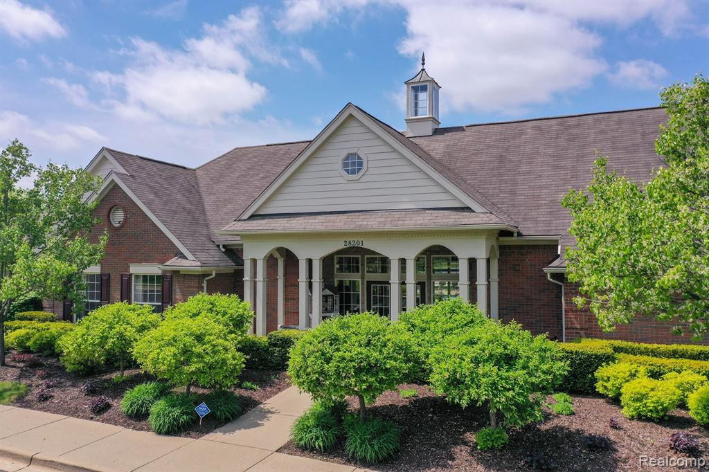 58097 SUNFLOWER Circle S, New Hudson, MI 48165 — Photo 71