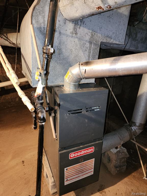 528 S FAIRVIEW Avenue, Lansing, MI 48912 — Photo 11