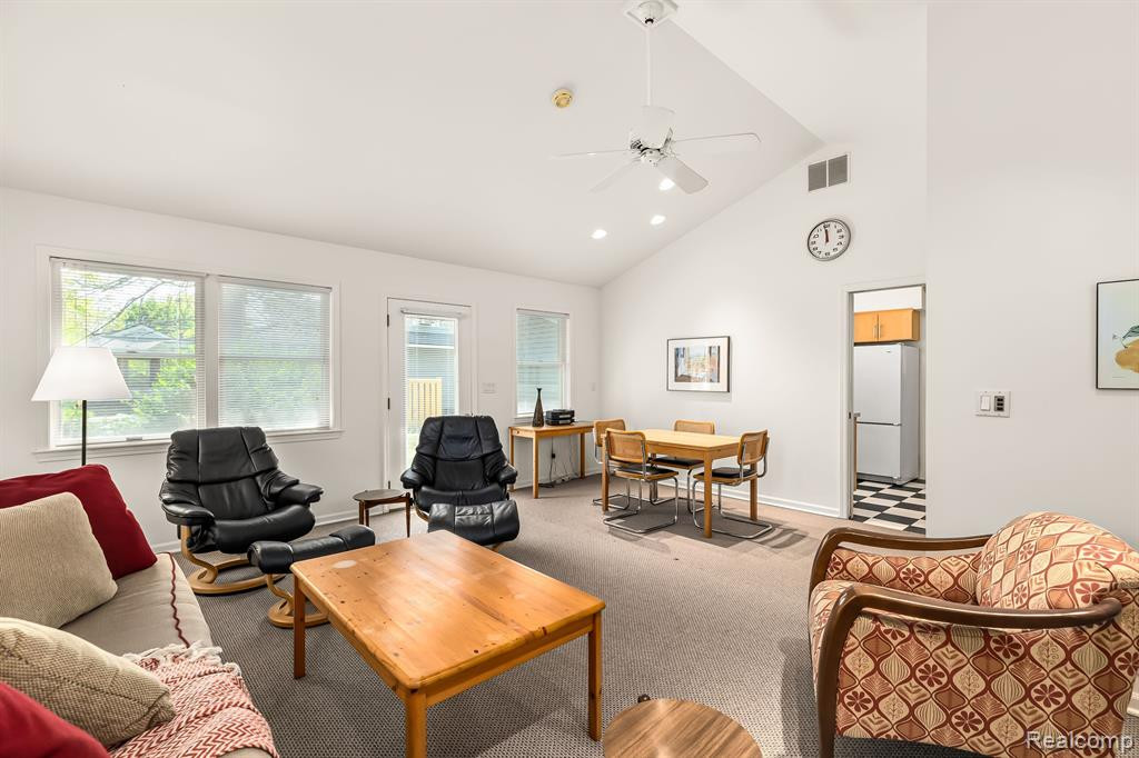 2214 PARKWOOD Avenue, Ann Arbor, MI 48104 — Photo 15