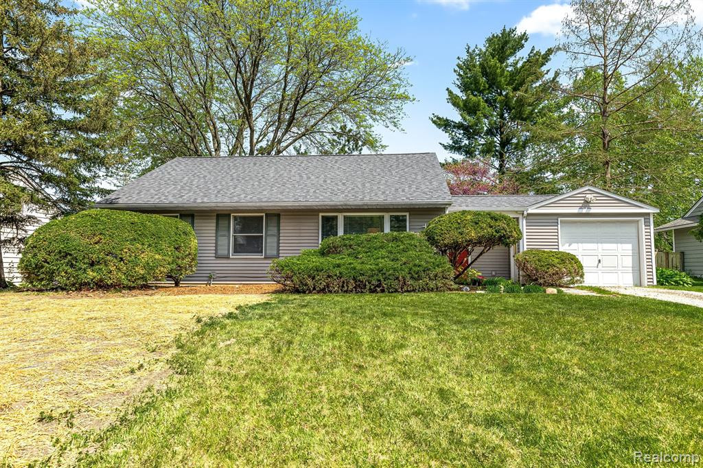 2214 PARKWOOD Avenue, Ann Arbor, MI 48104 — Photo 24