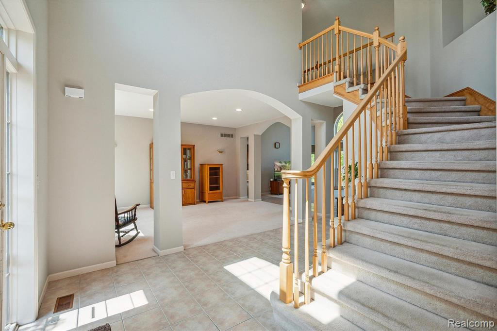 6469 KENNESAW Road, Canton, MI 48187 — Photo 12
