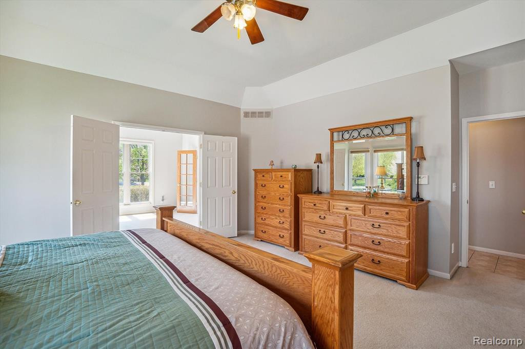 6469 KENNESAW Road, Canton, MI 48187 — Photo 25