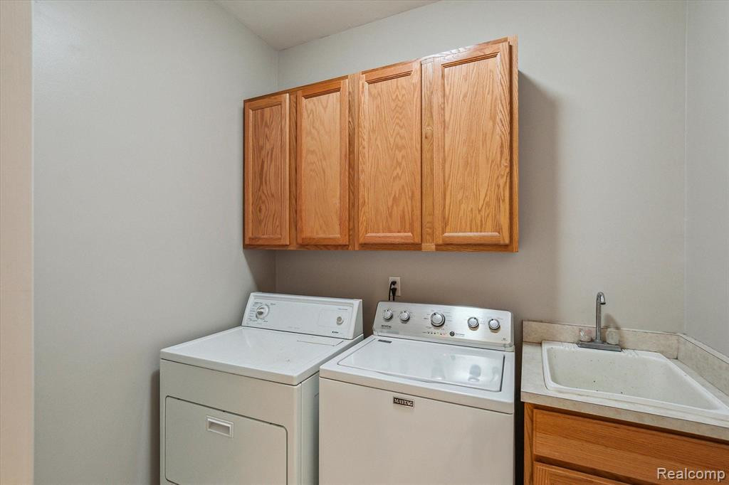 6469 KENNESAW Road, Canton, MI 48187 — Photo 45