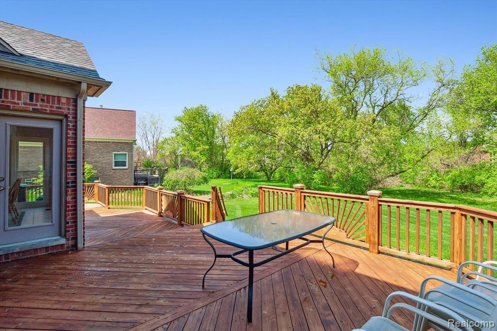 6469 KENNESAW Road, Canton, MI 48187 — Photo 57