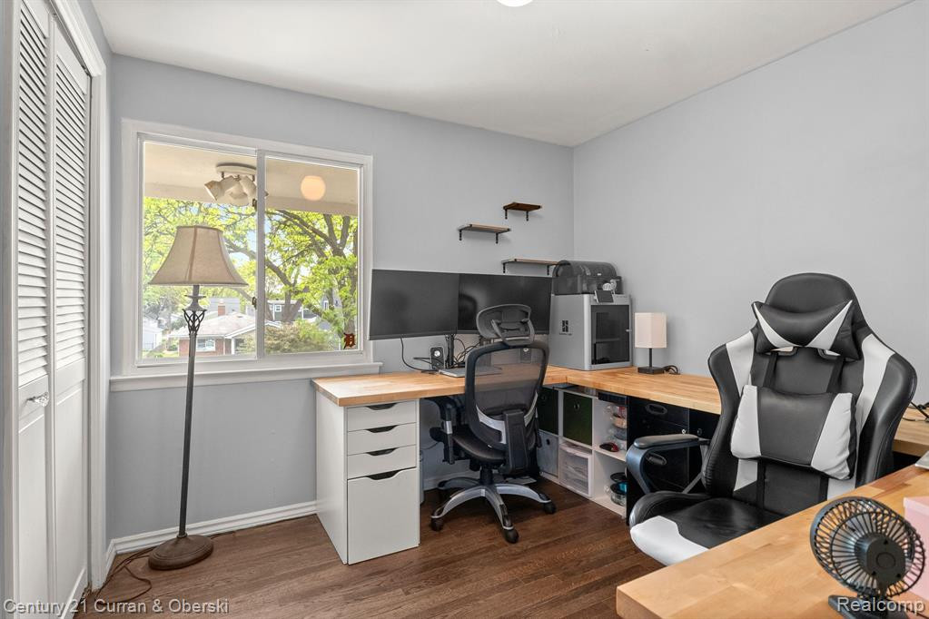 709 N EDISON Avenue, Royal Oak, MI 48067 — Photo 19