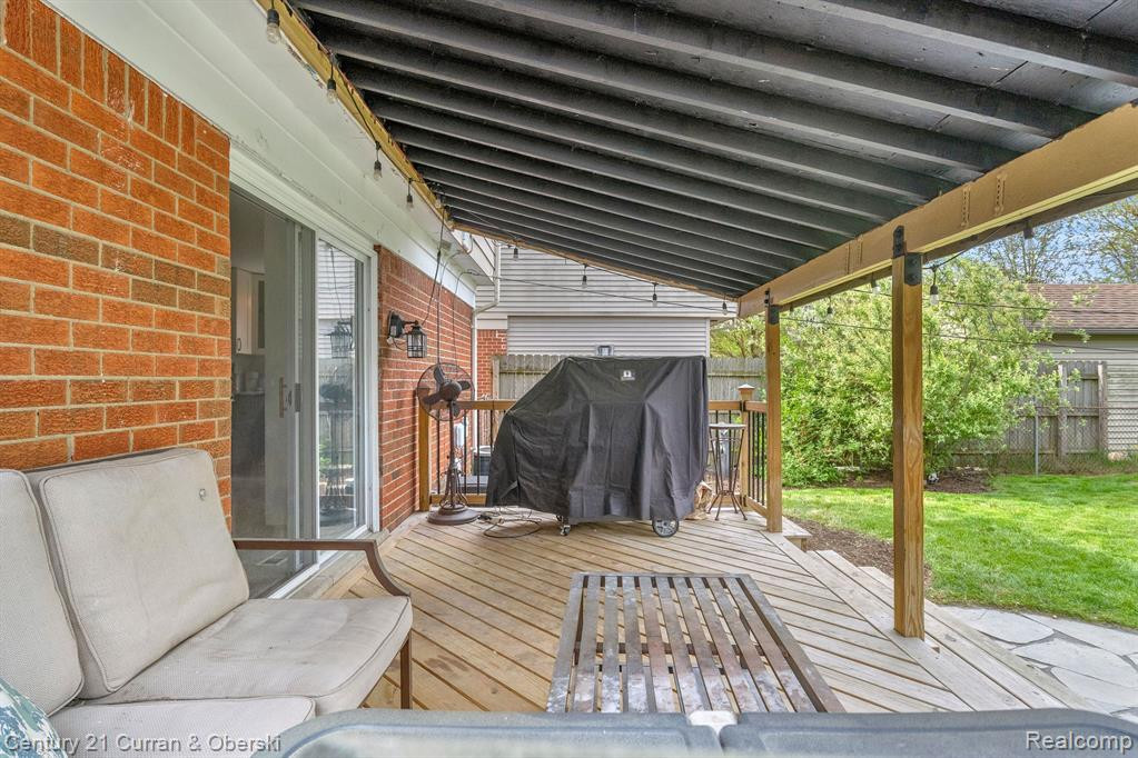 709 N EDISON Avenue, Royal Oak, MI 48067 — Photo 32