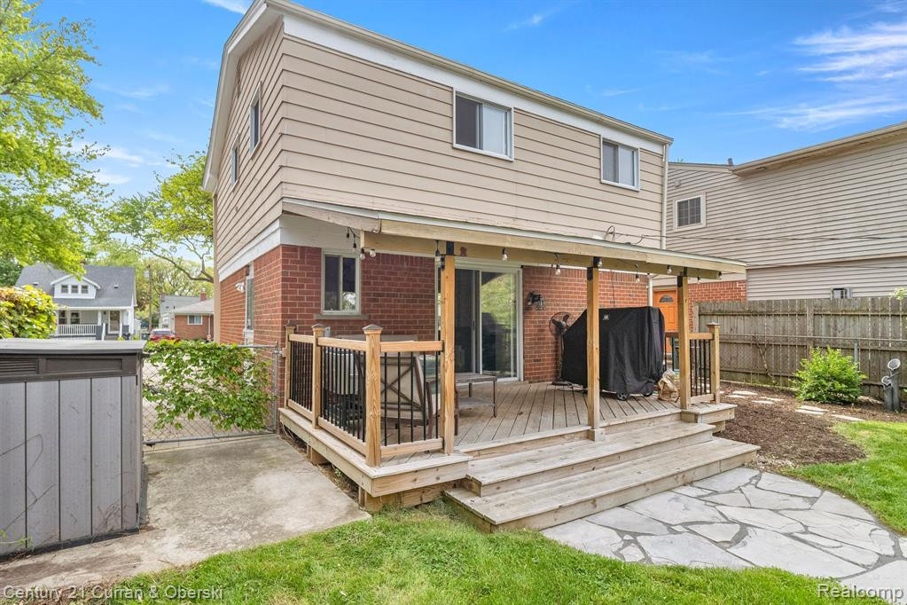 709 N EDISON Avenue, Royal Oak, MI 48067 — Photo 34