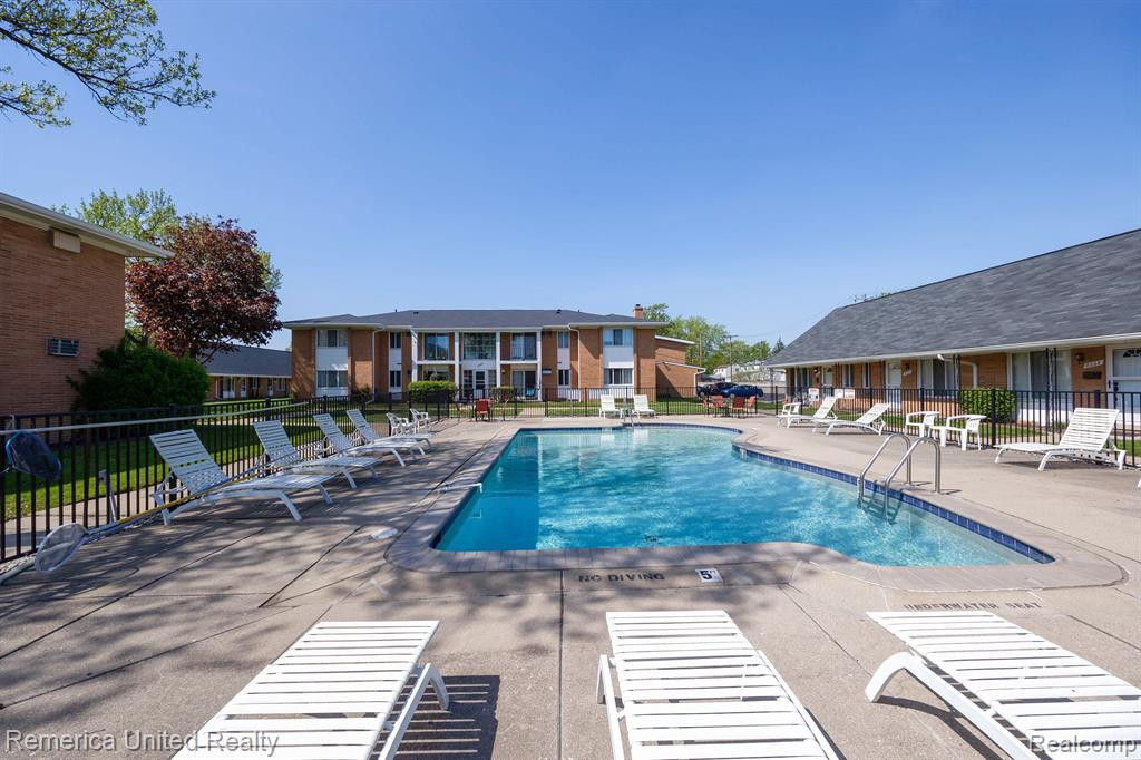 8203 Huntington, 11, Westland, MI — Photo 20