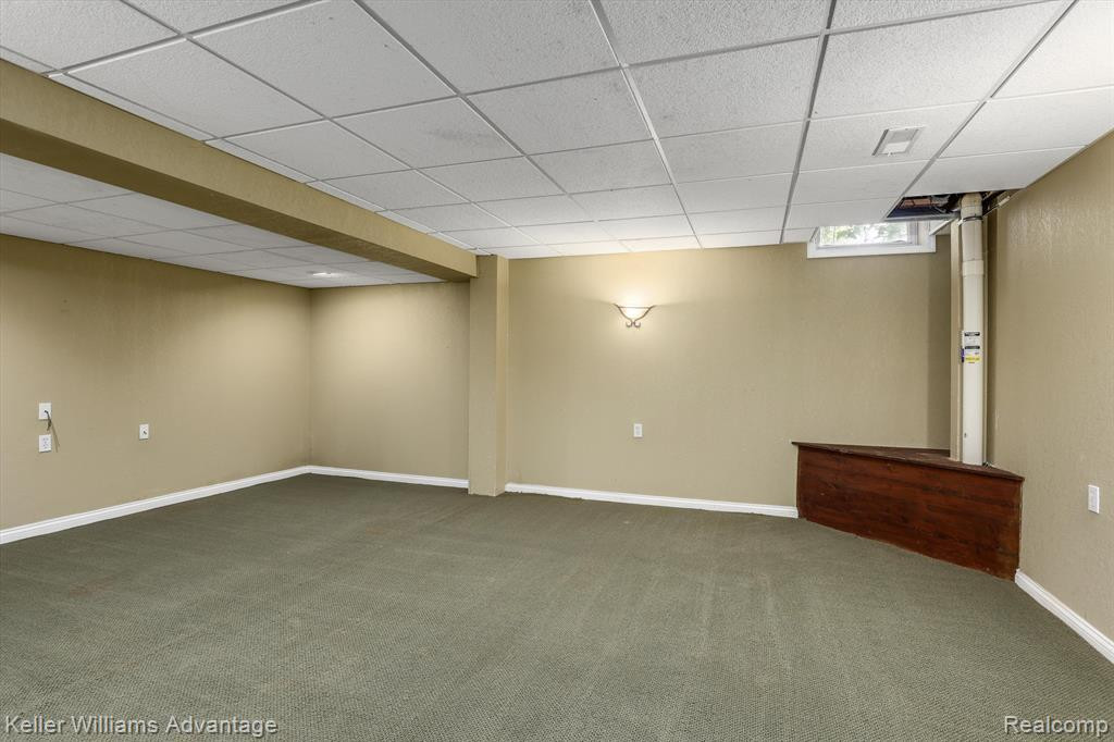 9734 RAVENSHIRE Drive, Ypsilanti, MI 48198 — Photo 25