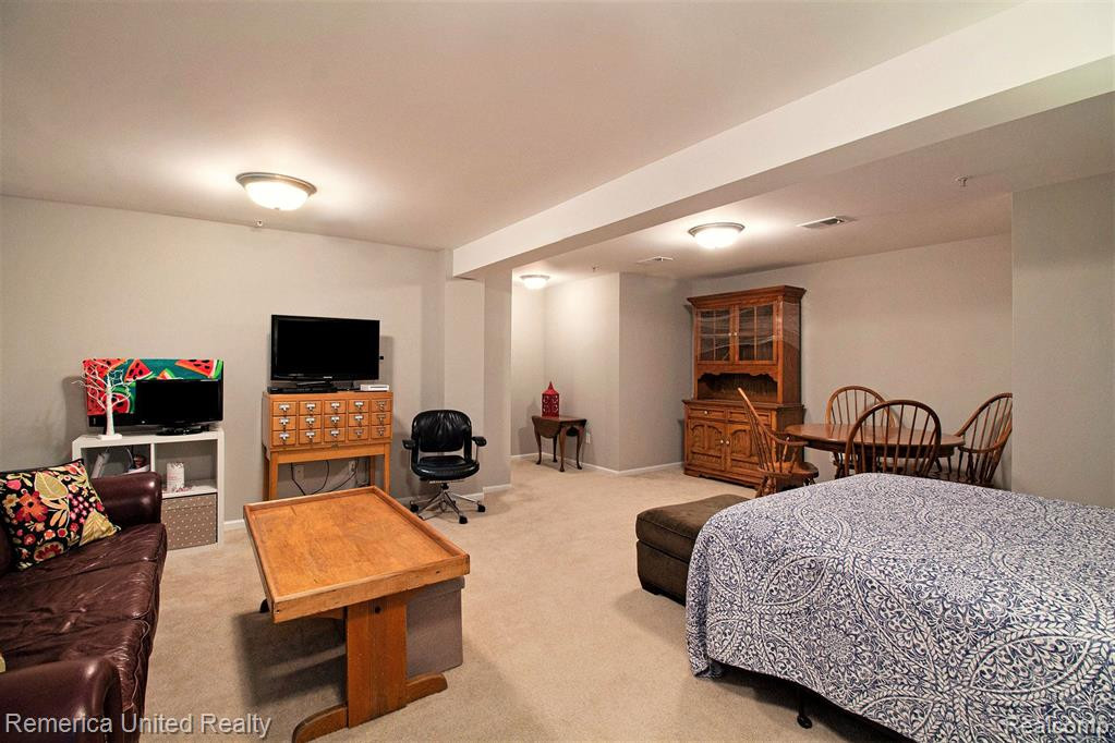 17104 CAITLIN Circle, Walled Lake, MI 48390 — Photo 17
