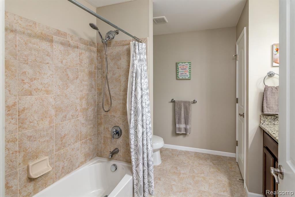 224 CUYAHOGA, South Lyon, MI 48178 — Photo 31