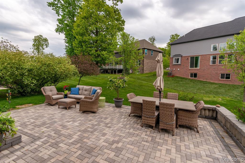224 CUYAHOGA, South Lyon, MI 48178 — Photo 38