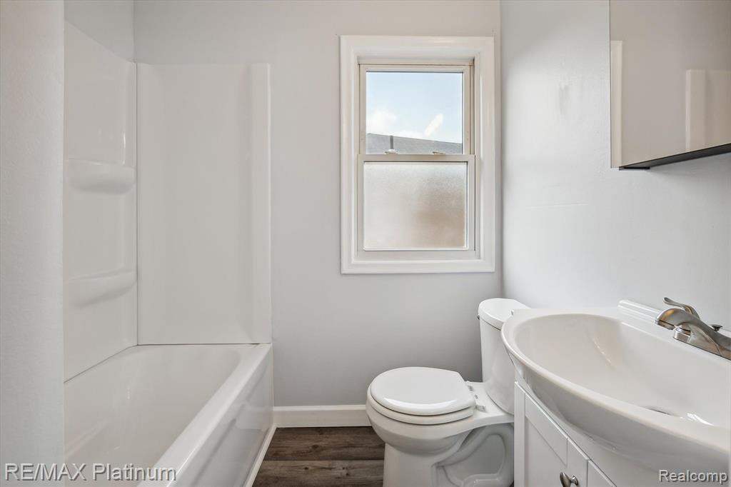2395 STIEBER Street, Westland, MI 48186 — Photo 16