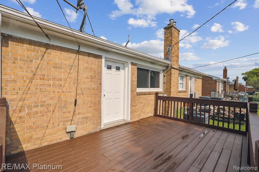 2395 STIEBER Street, Westland, MI 48186 — Photo 24