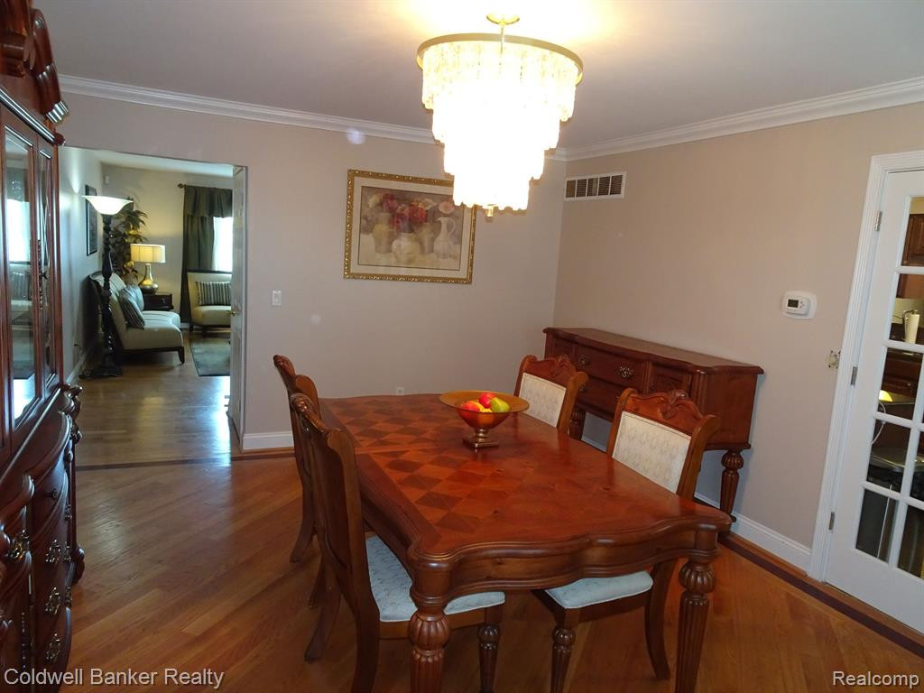 1544 ABERDEEN PL, Bloomfield Hills, MI 48304 — Photo 11