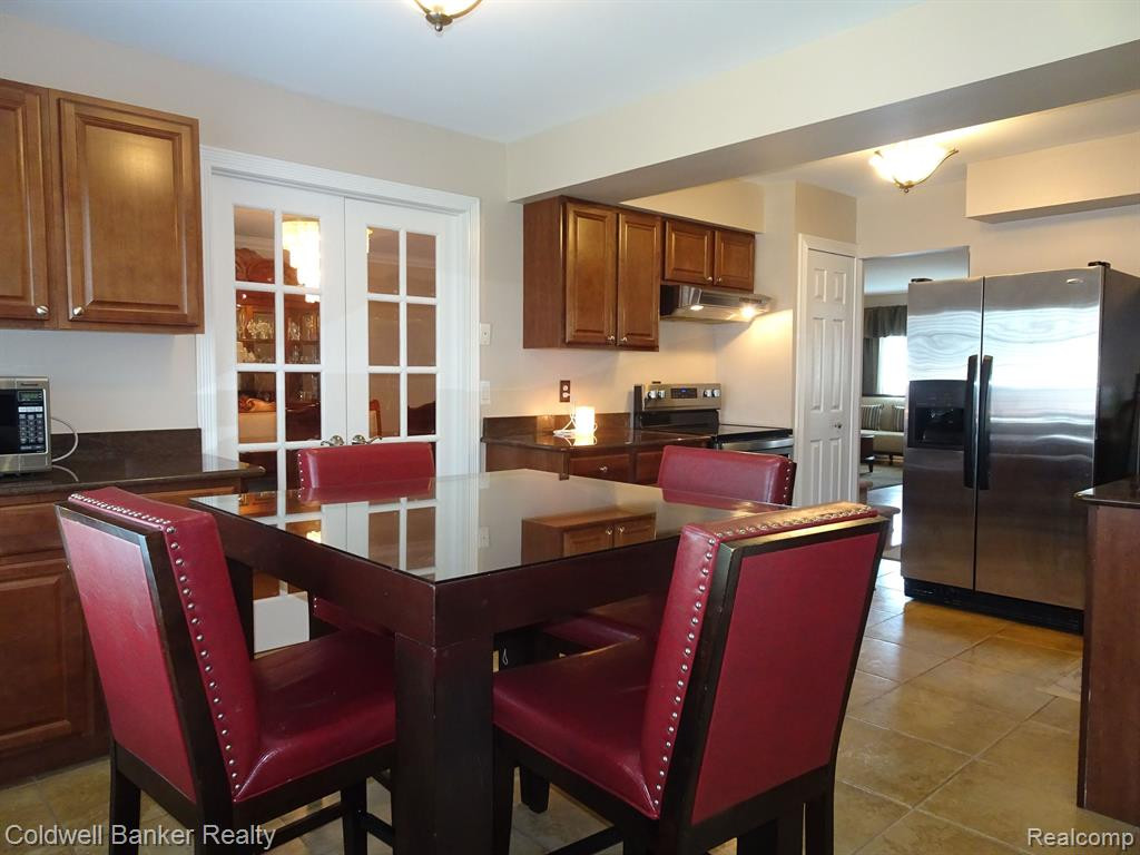 1544 ABERDEEN PL, Bloomfield Hills, MI 48304 — Photo 12