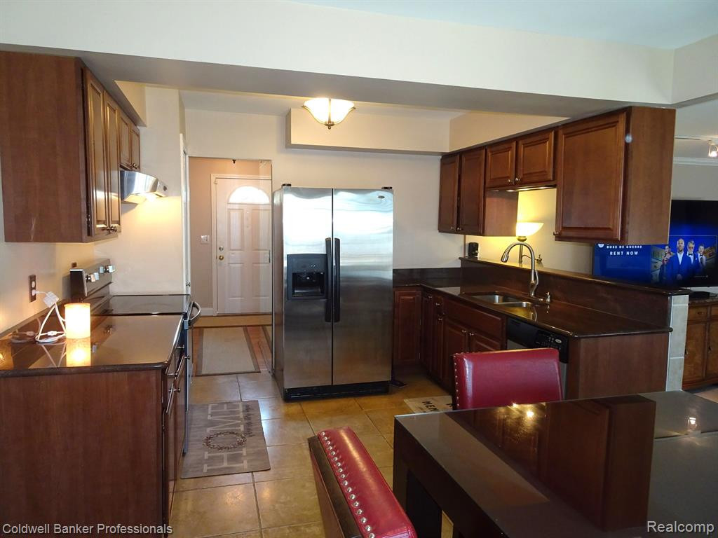1544 ABERDEEN PL, Bloomfield Hills, MI 48304 — Photo 17