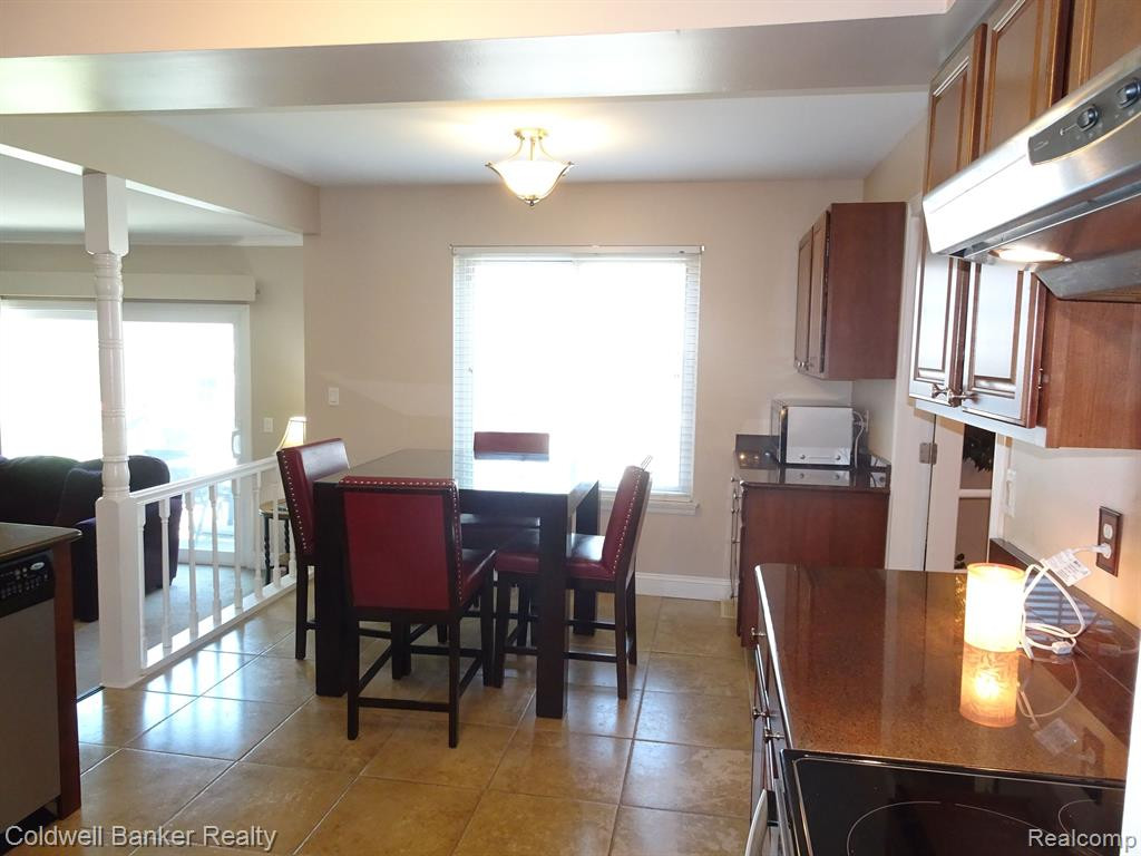 1544 ABERDEEN PL, Bloomfield Hills, MI 48304 — Photo 19