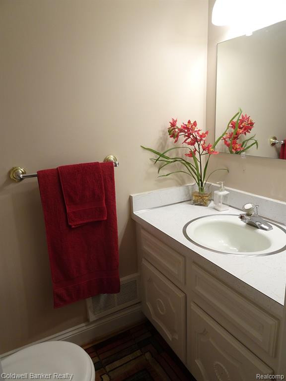 1544 ABERDEEN PL, Bloomfield Hills, MI 48304 — Photo 24