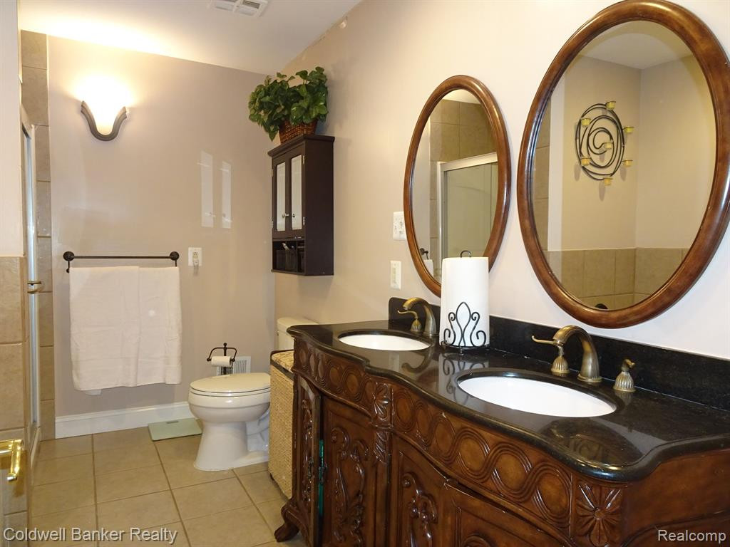 1544 ABERDEEN PL, Bloomfield Hills, MI 48304 — Photo 31