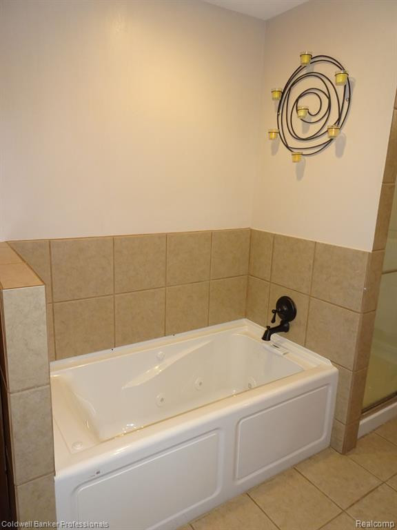 1544 ABERDEEN PL, Bloomfield Hills, MI 48304 — Photo 33