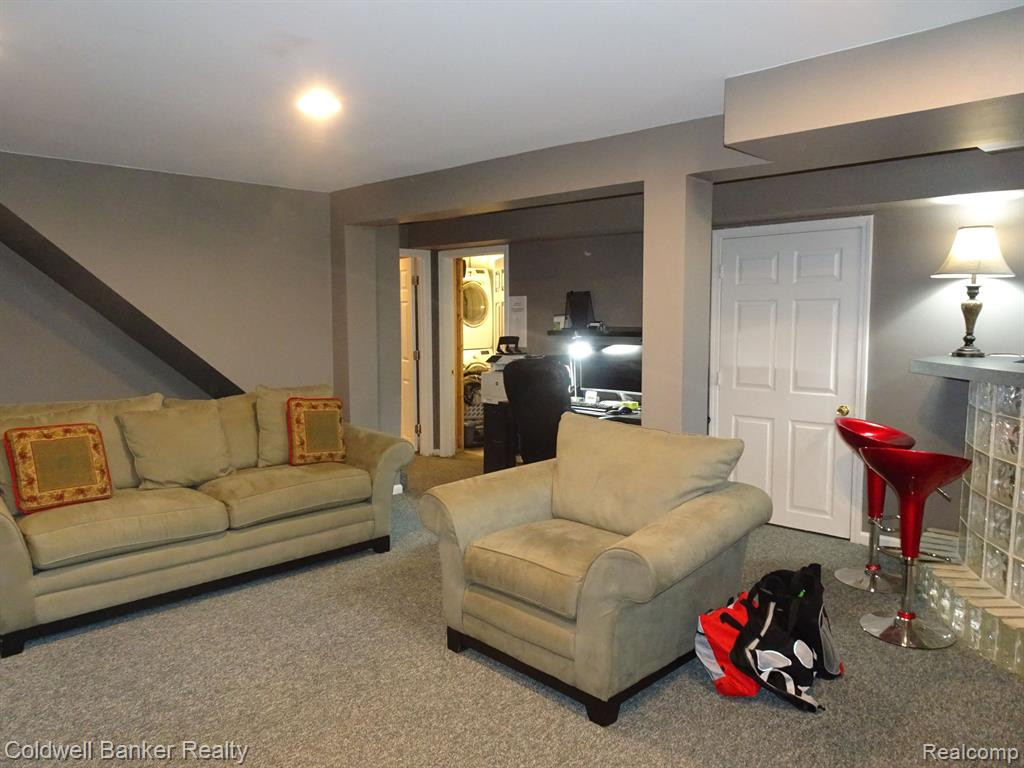 1544 ABERDEEN PL, Bloomfield Hills, MI 48304 — Photo 46