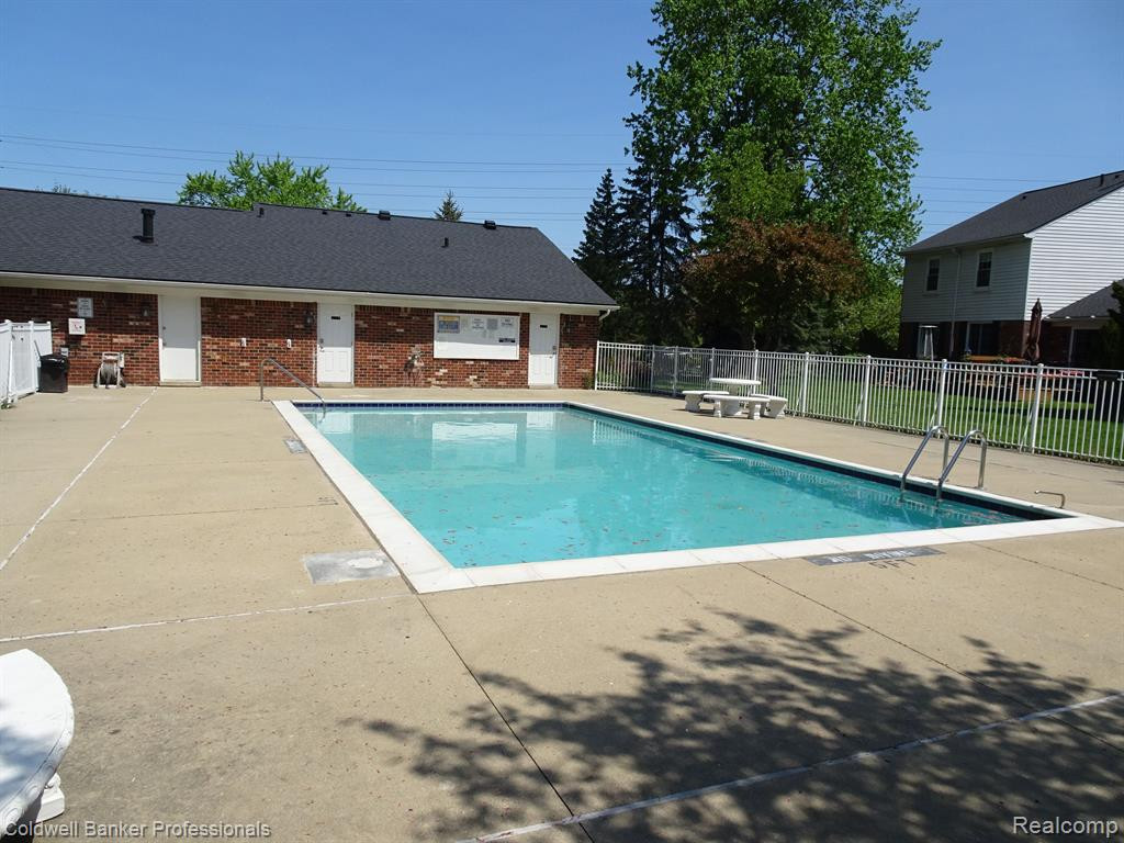 1544 ABERDEEN PL, Bloomfield Hills, MI 48304 — Photo 59
