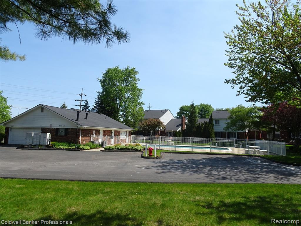 1544 ABERDEEN PL, Bloomfield Hills, MI 48304 — Photo 62
