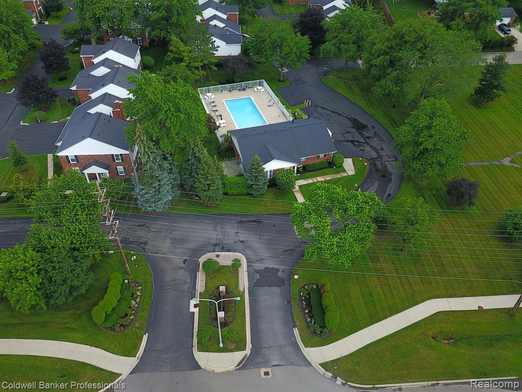 1544 ABERDEEN PL, Bloomfield Hills, MI 48304 — Photo 65