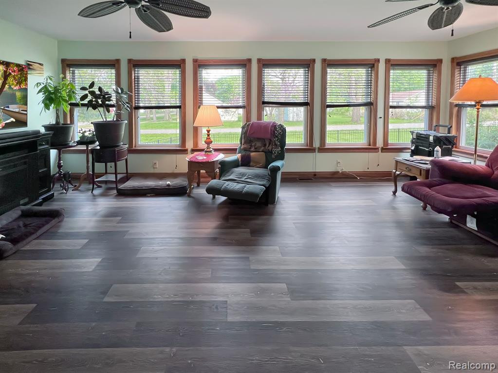 218 E STATE Street, Vernon, MI 48476 — Photo 10