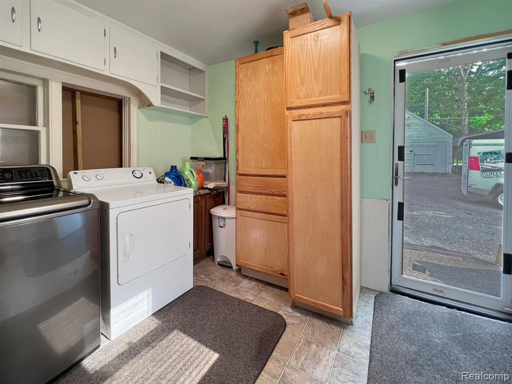 218 E STATE Street, Vernon, MI 48476 — Photo 21