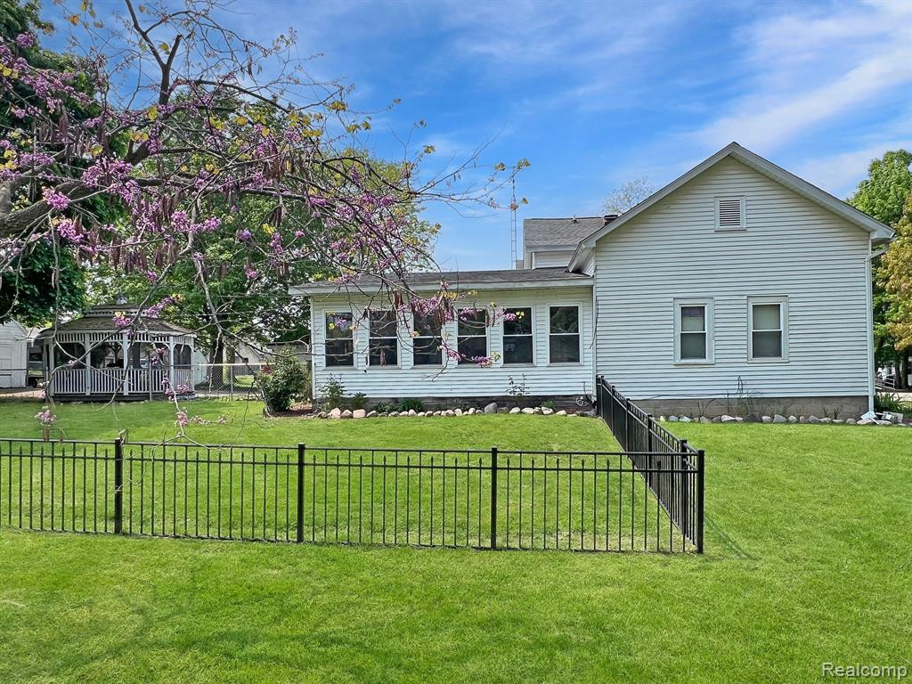 218 E STATE Street, Vernon, MI 48476 — Photo 24