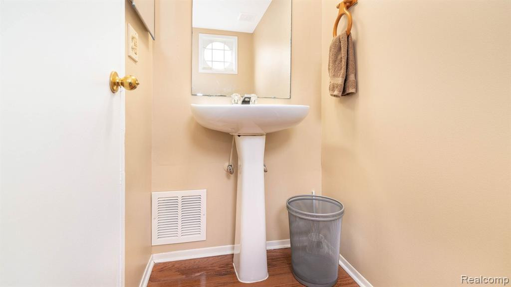 2763 PAGE Avenue, Ann Arbor, MI 48104 — Photo 7