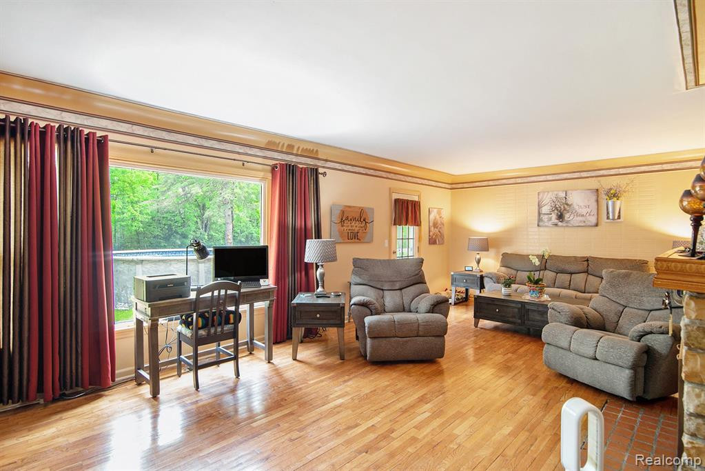11701 PARK Drive, Lennon Vlg, MI 48449 — Photo 5