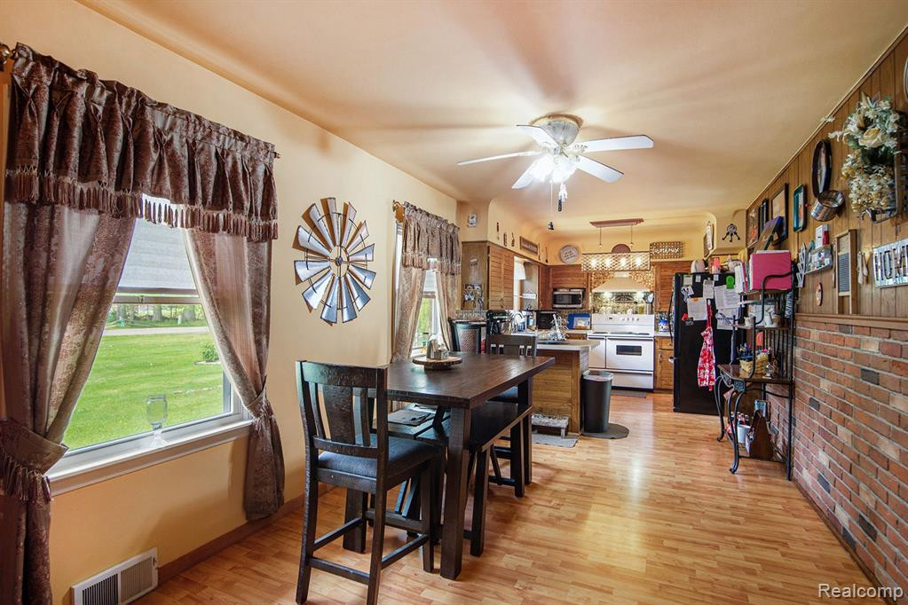 11701 PARK Drive, Lennon Vlg, MI 48449 — Photo 7