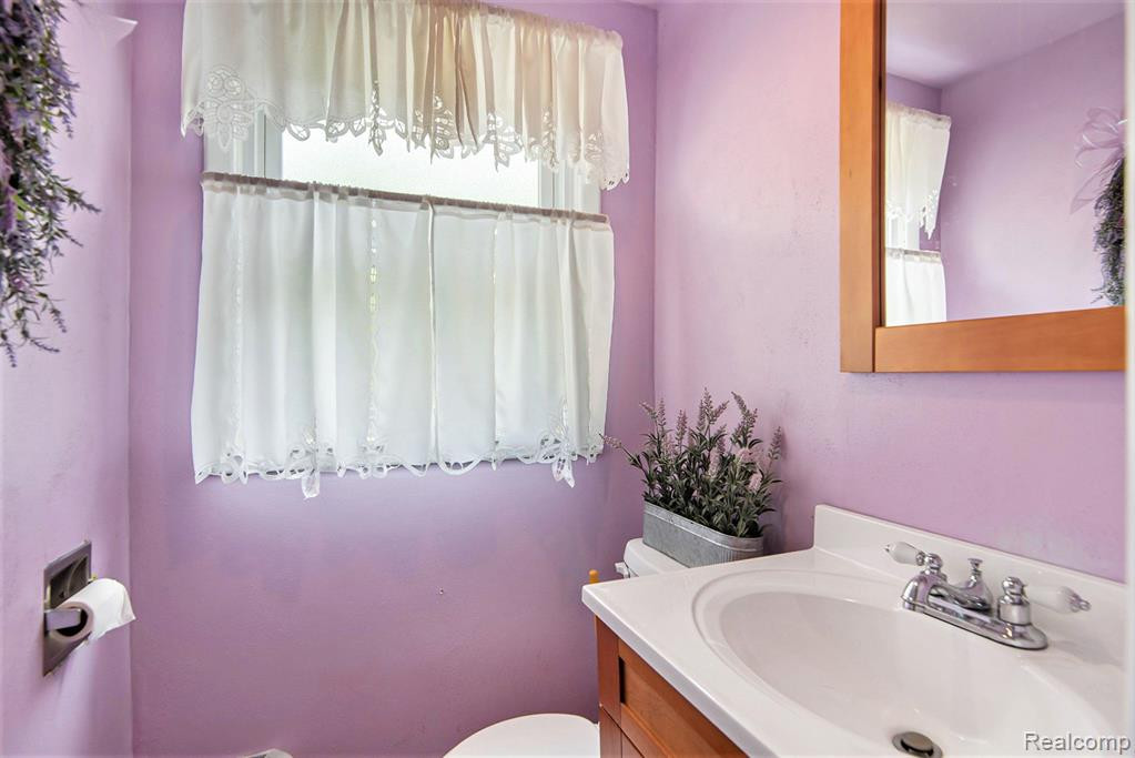 11701 PARK Drive, Lennon Vlg, MI 48449 — Photo 16
