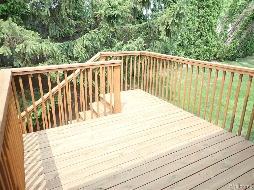 37188 CONDOR, Westland, MI — Photo 23
