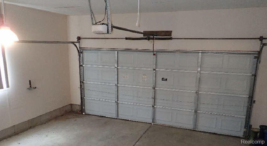 37188 CONDOR, Westland, MI — Photo 29
