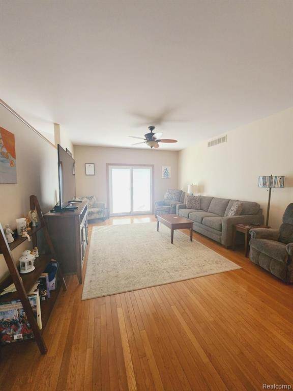 4847 SPRUCE Street, Cass City, MI 48726 — Photo 5
