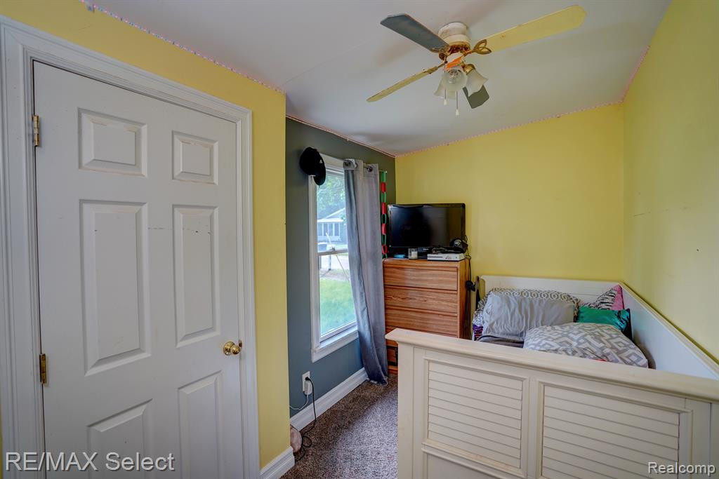 44 KEARSLEY Street, Ortonville, MI 48462 — Photo 14