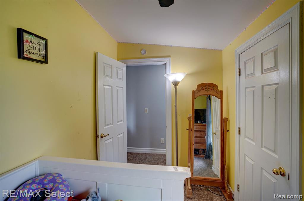 44 KEARSLEY Street, Ortonville, MI 48462 — Photo 15