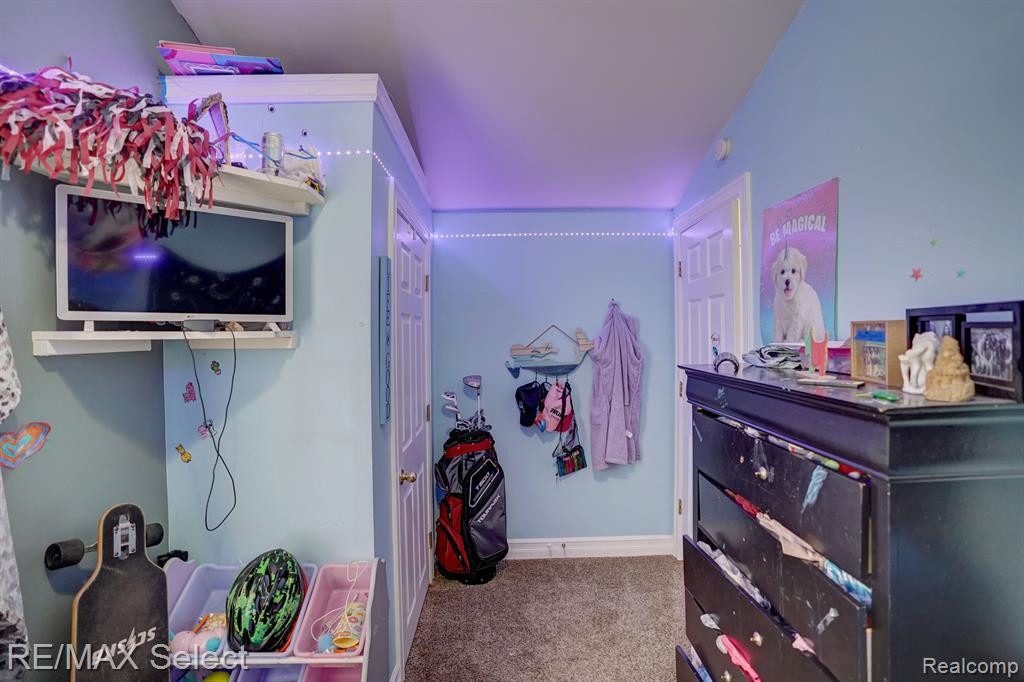 44 KEARSLEY Street, Ortonville, MI 48462 — Photo 17